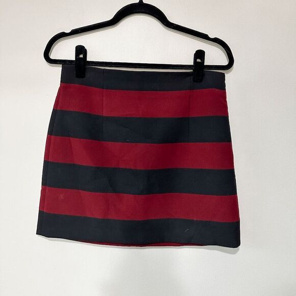 Zara Black and Red Striped Mini Skirt Size Medium - Picture 5 of 10